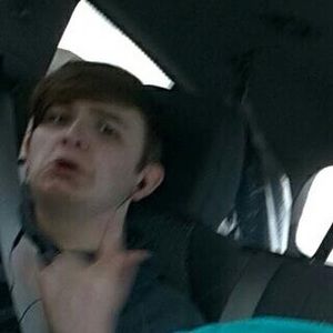 Meet your Posher, Lyndon