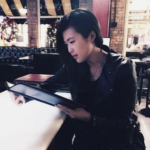 Meet your Posher, Vicki