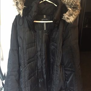 Jones New York woman's winter hooded coat