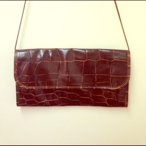 Vintage Carlos Falchi envelope clutch 👜✨