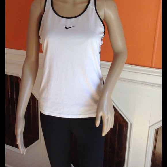 Nike Tops - Nike