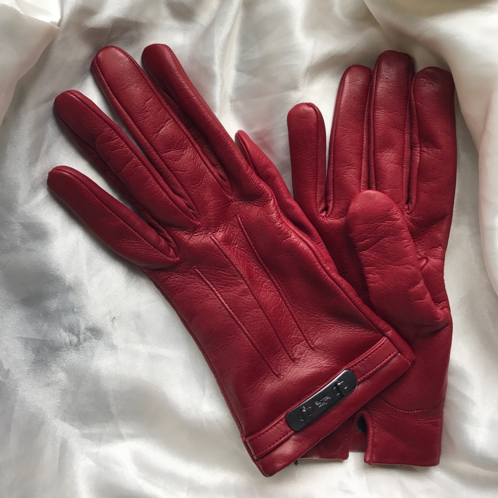 COACH NWT Red Leather Gloves