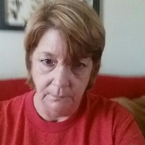 Meet your Posher, Catherine