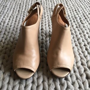 Clarks Camel Heeled Bootie