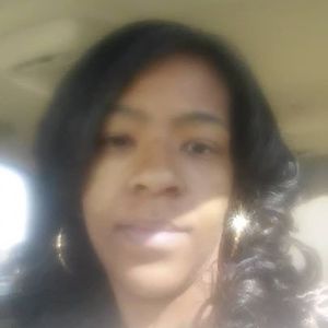 Meet your Posher, Lashonta