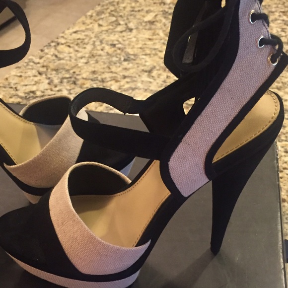 Shoes - Picture 2 of 8