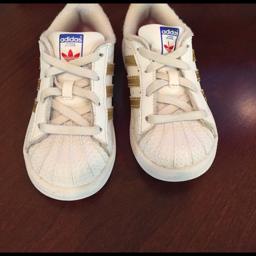 Adidas toddler tennis shoes