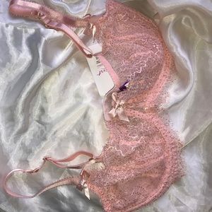 AGENT PROVOCATEUR NWT PINK BRA