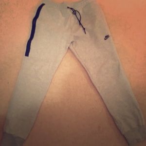 Nike Men's Sportswear club jogger pants