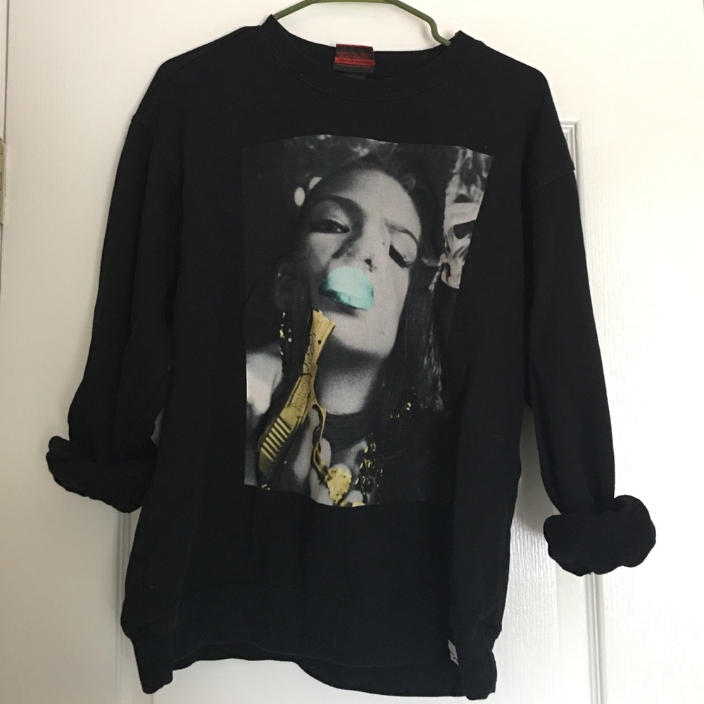 Diamond supply crewneck.