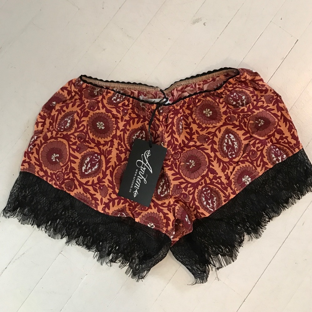 Arnhem shorts size s