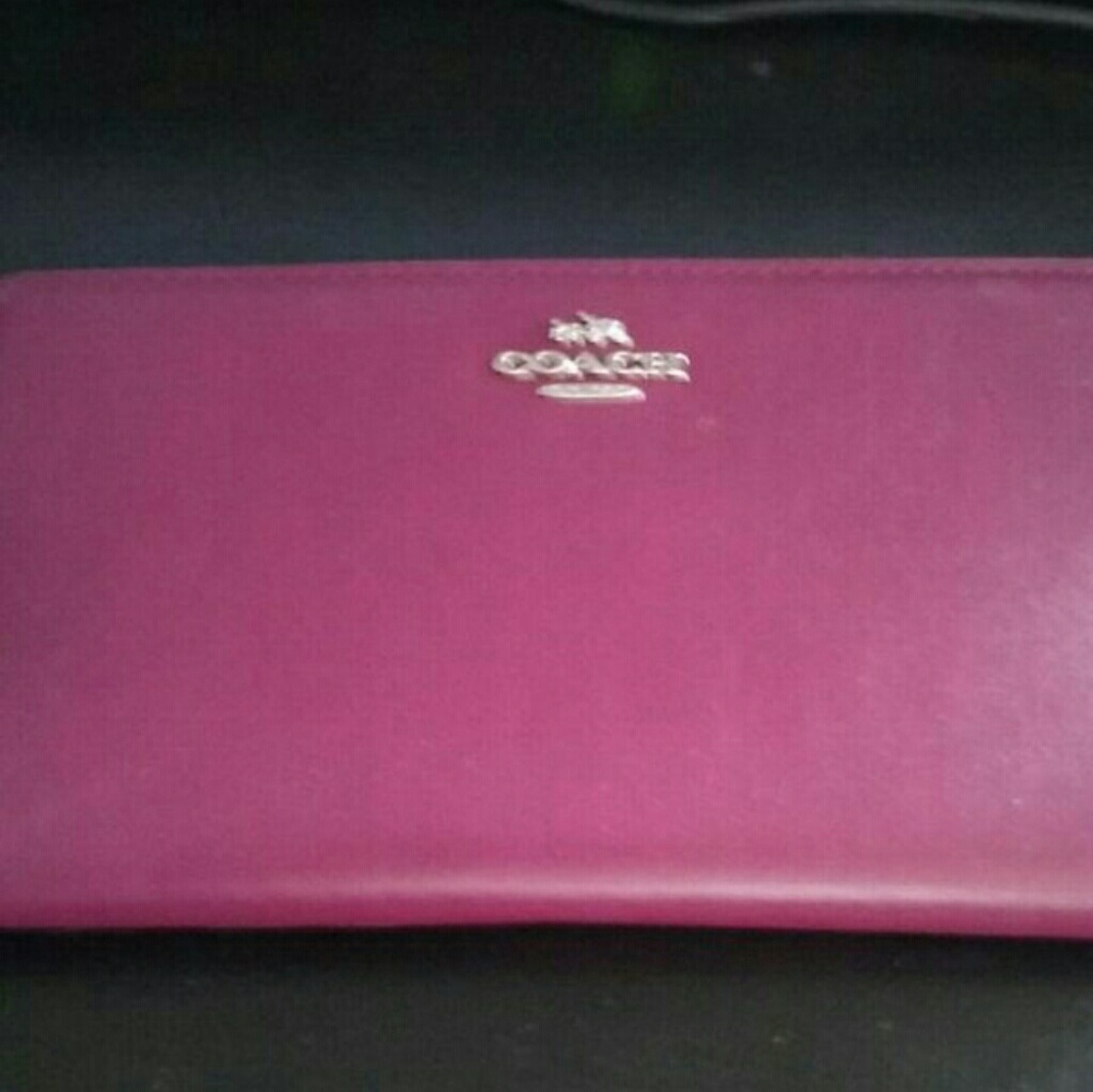 Coach wallet