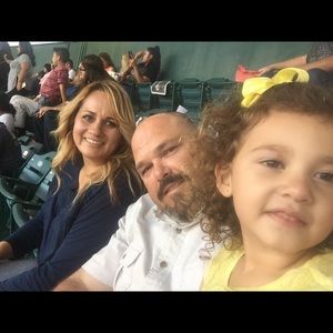 Meet your Posher, Lorena