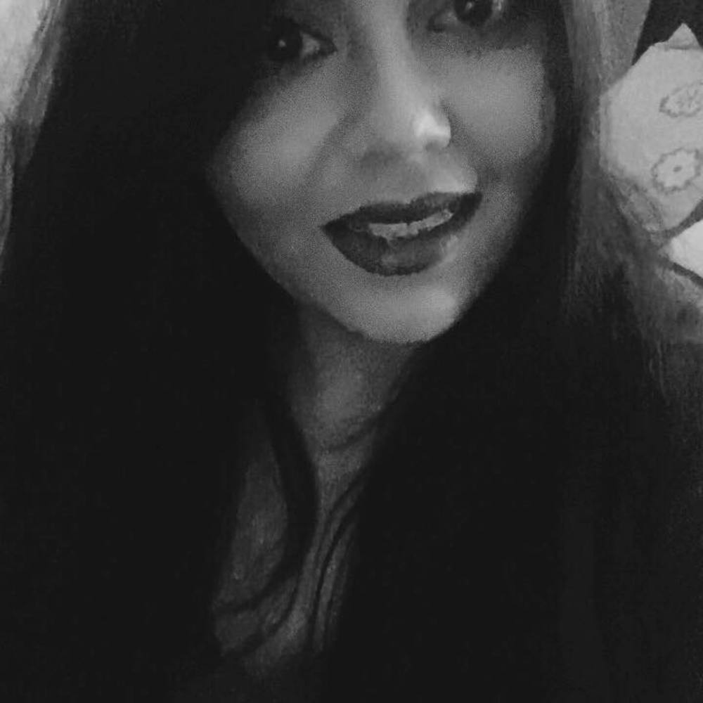 Meet your Posher, Fatima