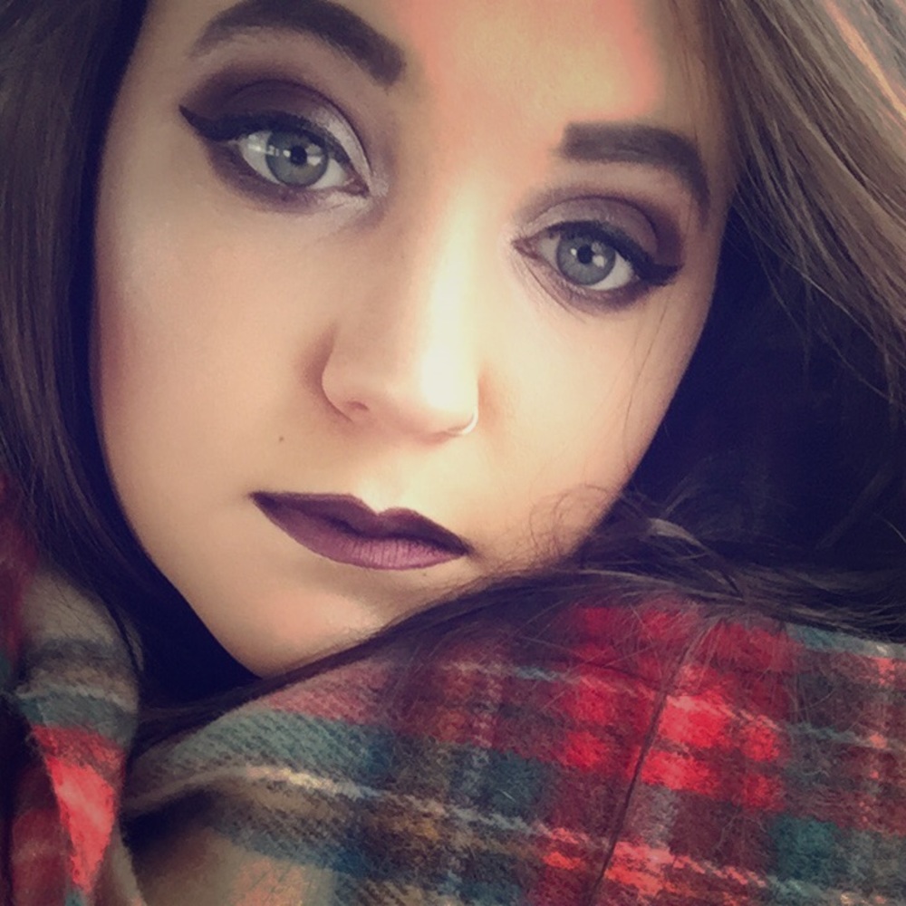 Meet your Posher, Darrah