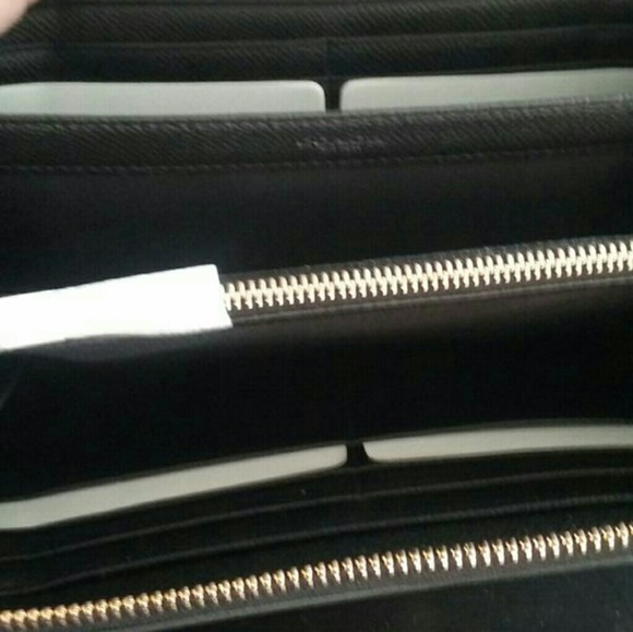 SOLD - Picture 2 of 3