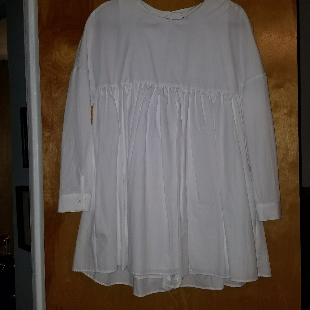 New!!! White poplin mini dress