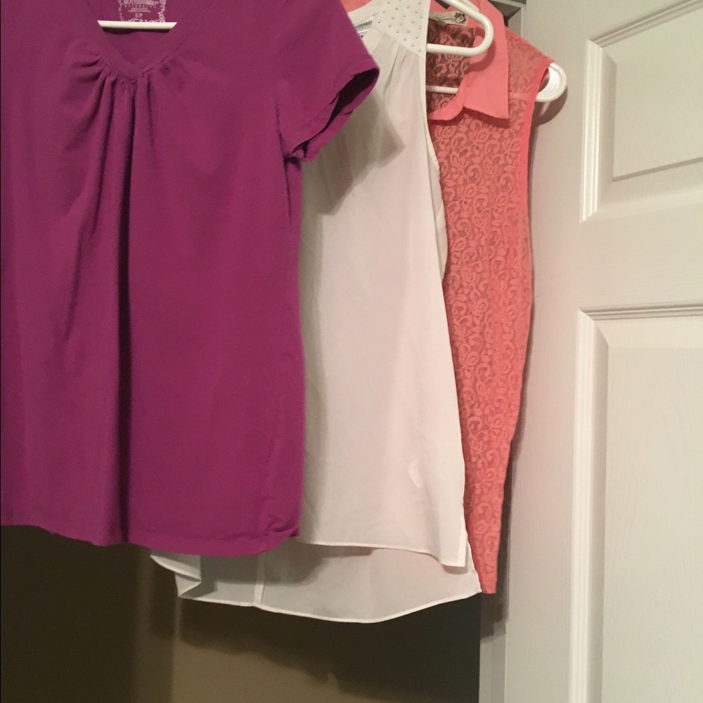 Maternity shirts LOT