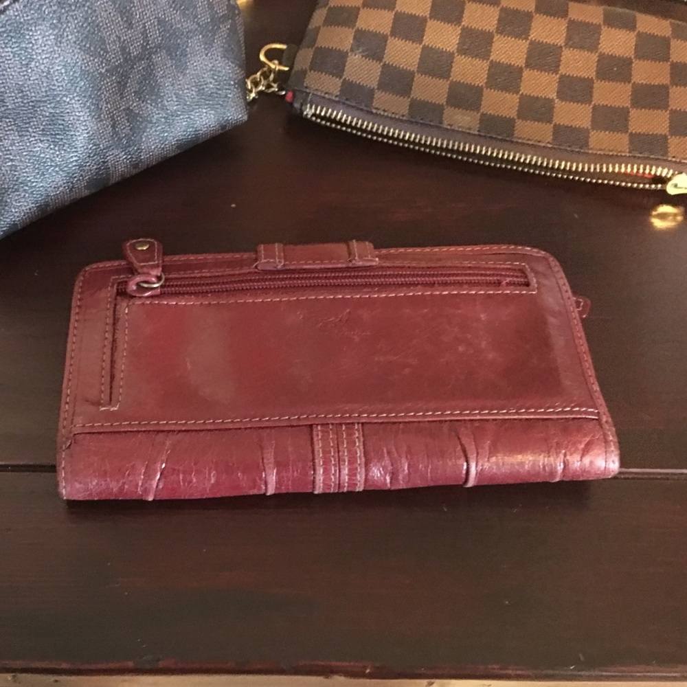Fossil wallet