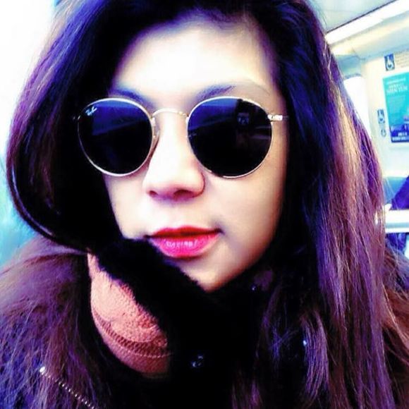 Meet your Posher, Jenny - Picture 1 of 1