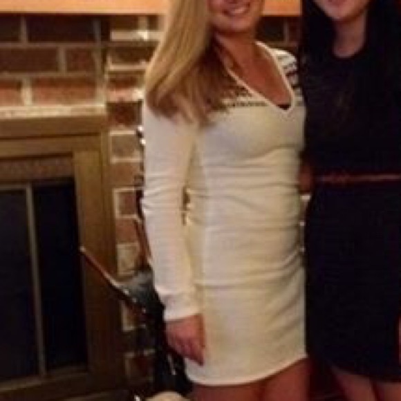 Roxy Dresses & Skirts - Roxy white sweater dress