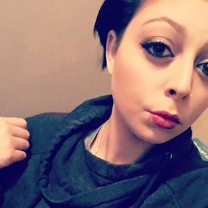 Meet your Posher, Marissa