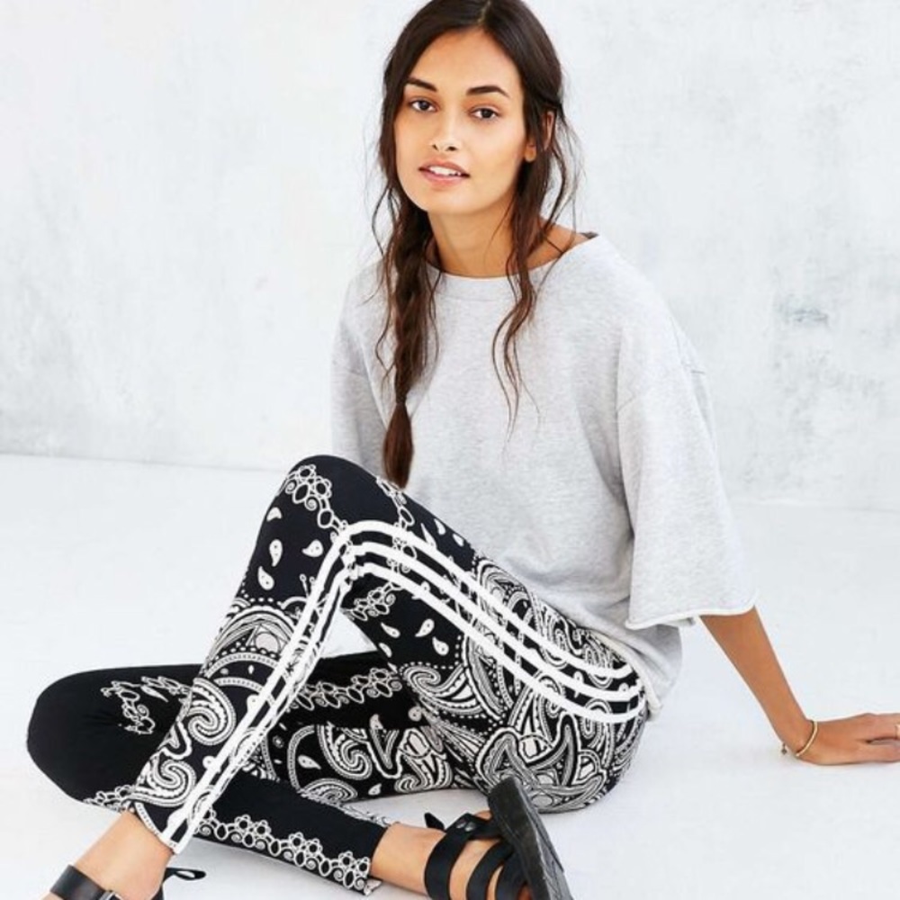 Adidas bandana print leggings