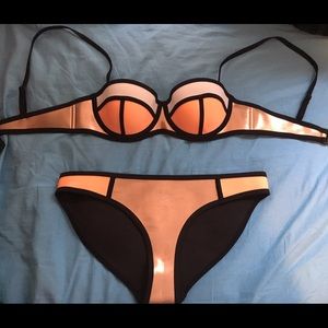 Poppy Melonrose triangl suit