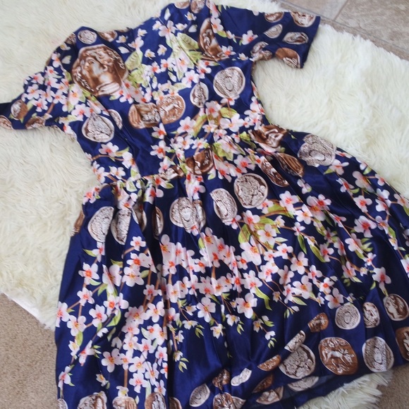 Navy Short Sleeve Coins Print Dress - Picture 6 of 6