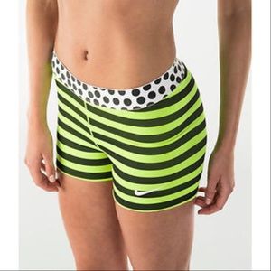 Nike Dri-Fit stripes women's training shorts