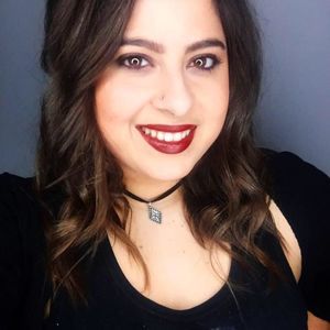 Meet your Posher, Gabriela