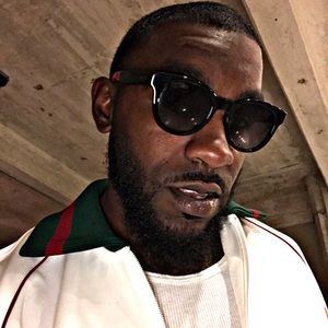 Meet your Posher, Mark