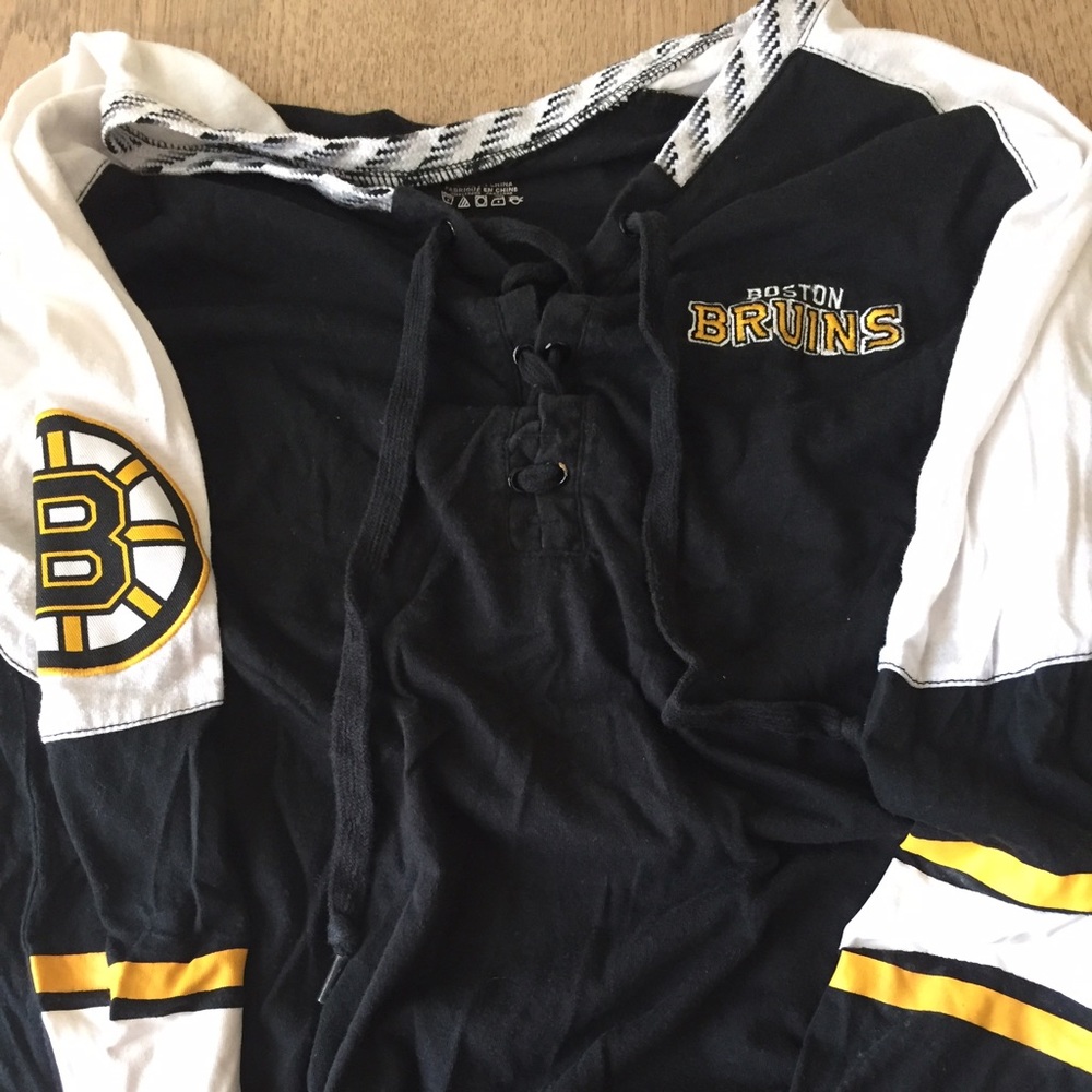 Womans Boston Bruins jersey
