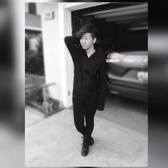 Meet your Posher, Valorie - Picture 1 of 1