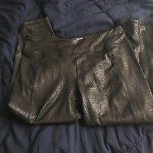 Betty Johnson leggings