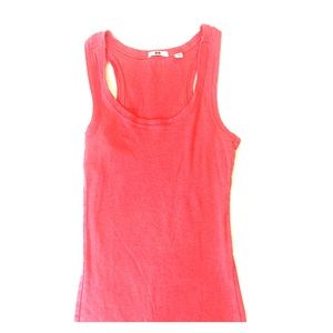 Uniqlo racer back tank top