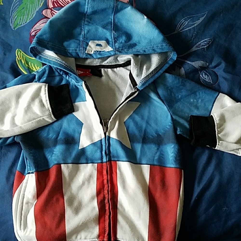 Little boys Captain America hoodie