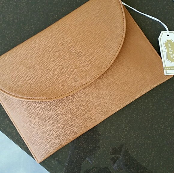 Mud Pie Handbags - MUDPIE PURSE NWT. .Brown