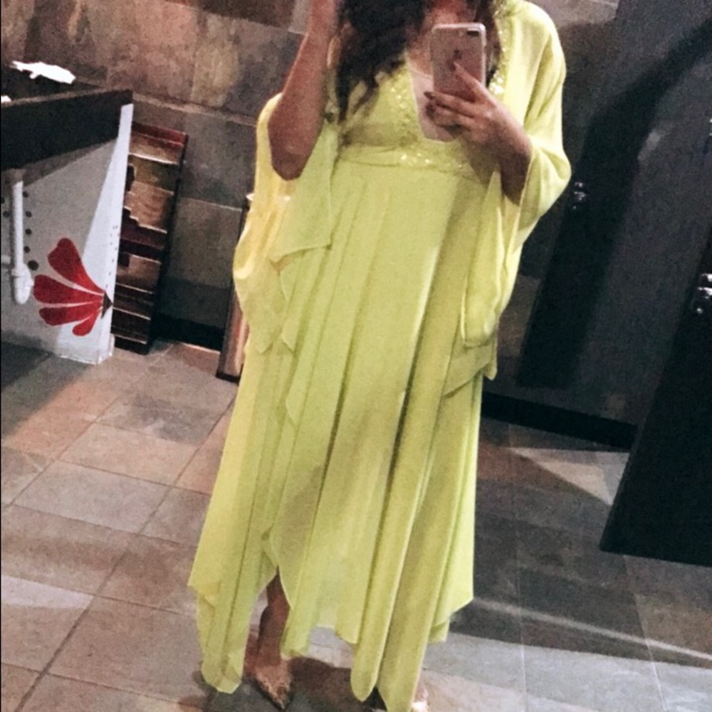 BCBG MaxAzria Kylia Draped Kimono-Sleeve Dress