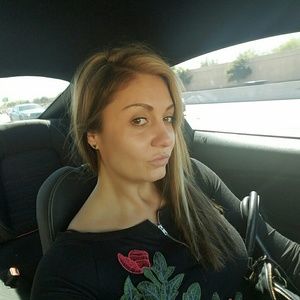 Meet your Posher, Brandi