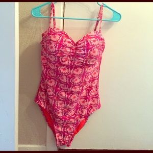 Floral padded one piece swim suit