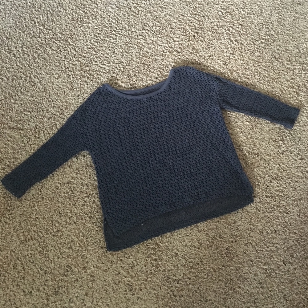 Lightweight gray sweater