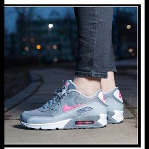 Nike air max 90 size 5y