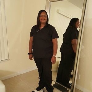 Meet your Posher, Catherine