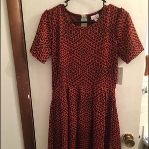 New with tags LulaRoe Amelia size medium