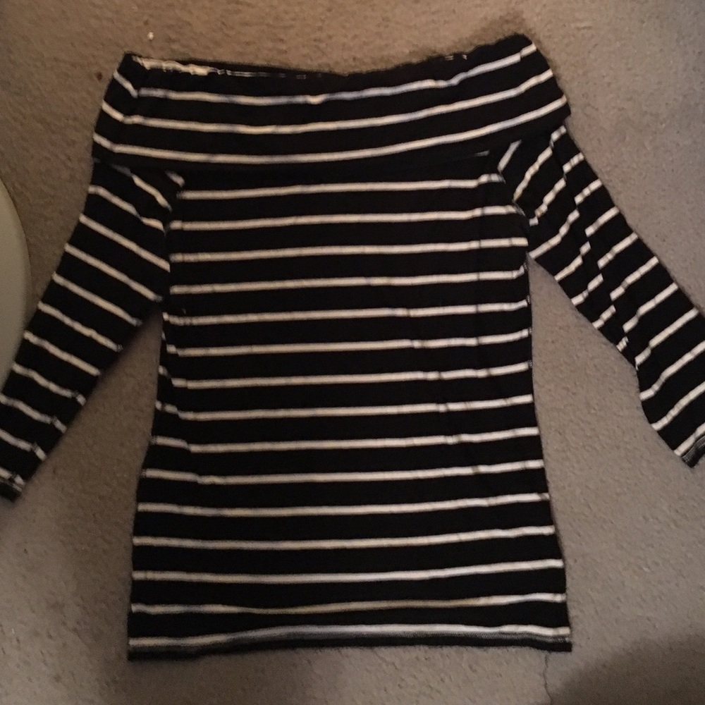 WHBM black and white off shoulder top! Great piece