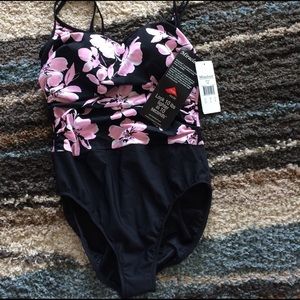 Miraclesuit swimwear One piece