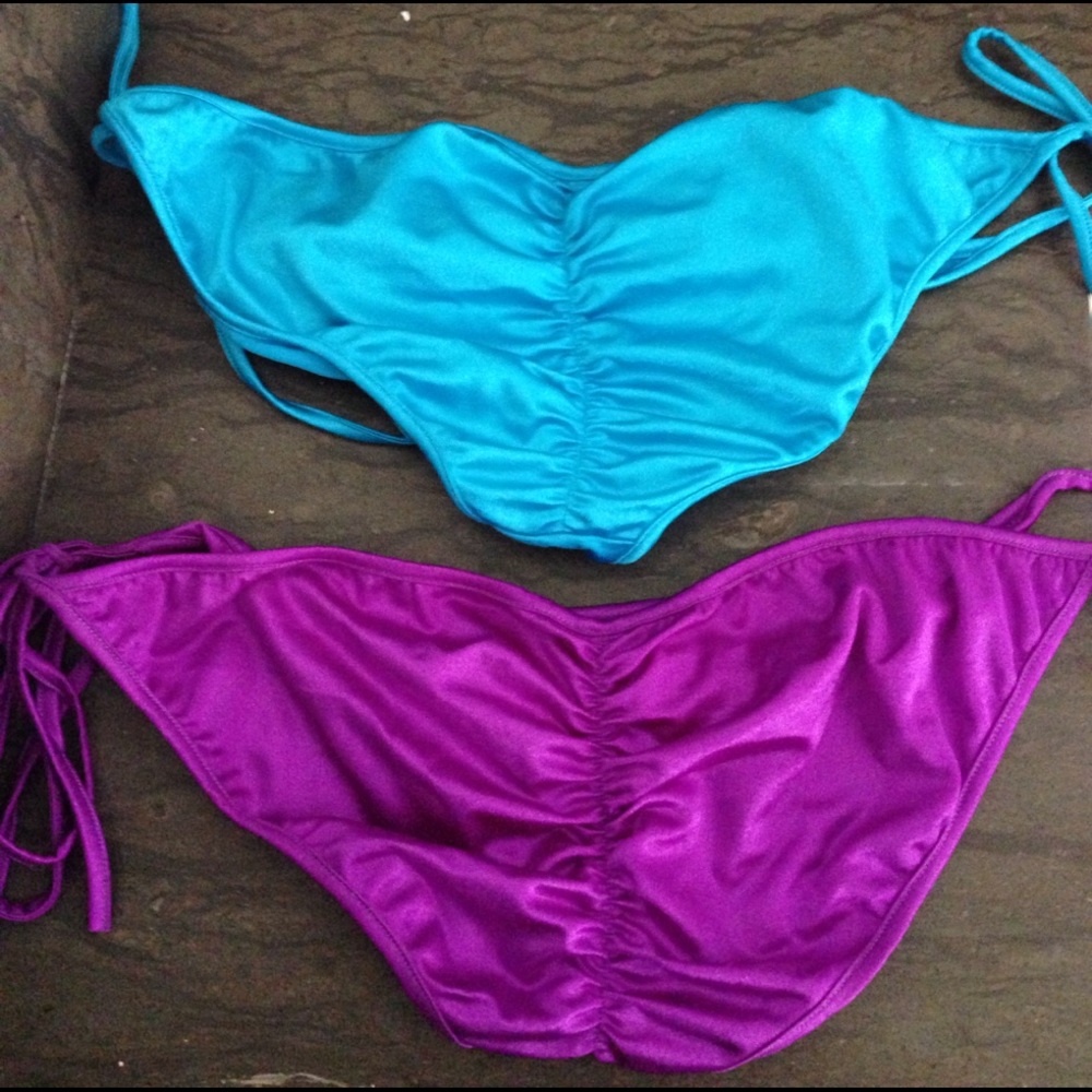 Bathing suit bottoms scrunch butt never worn!