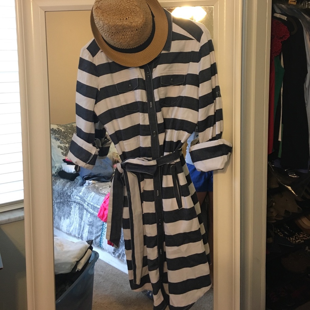 Banana republic button down dress