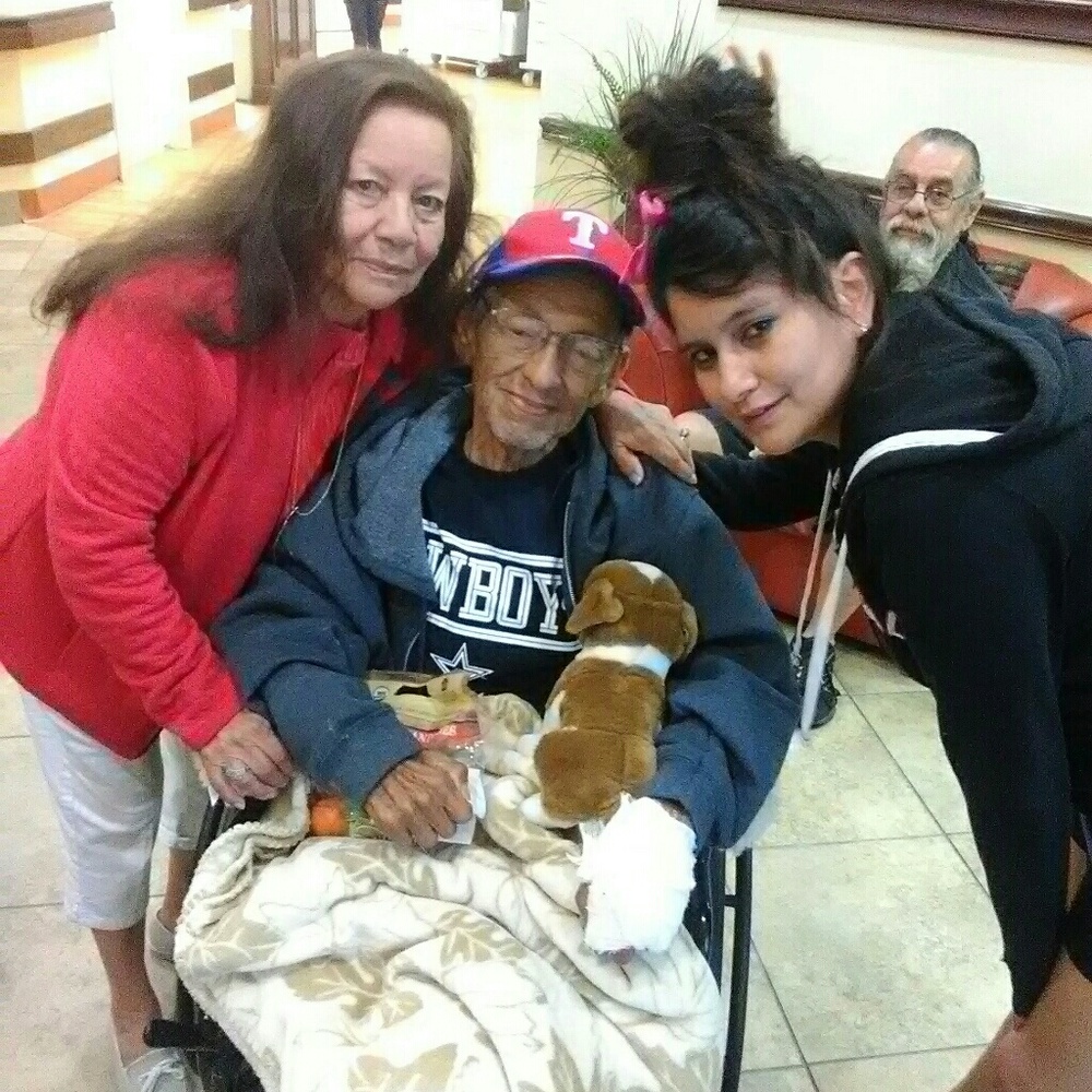 Meet your Posher, Sara